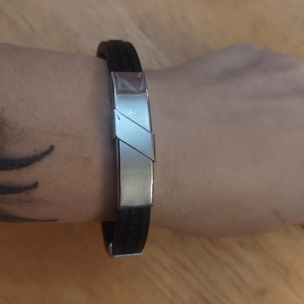 Women's Metal And Silicone Bracelet